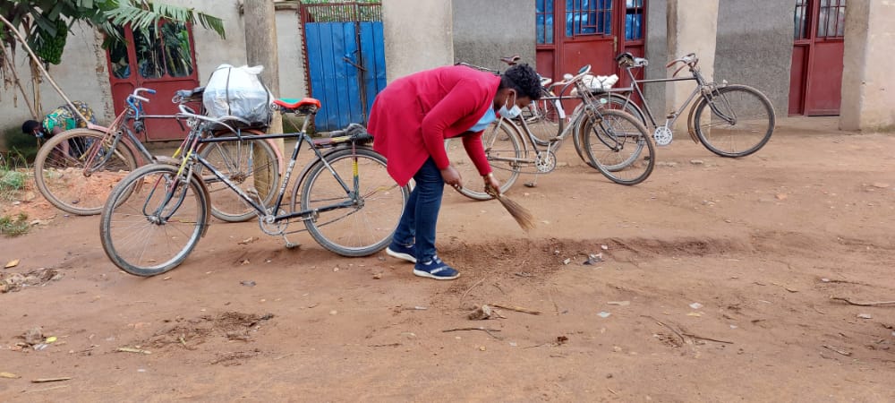 Iyi gahunda Guverineri Kayitesi yitabiriye iba buri wa Kabiri muri buri Mudugudu wo mu Ntara y'Amajyepfo