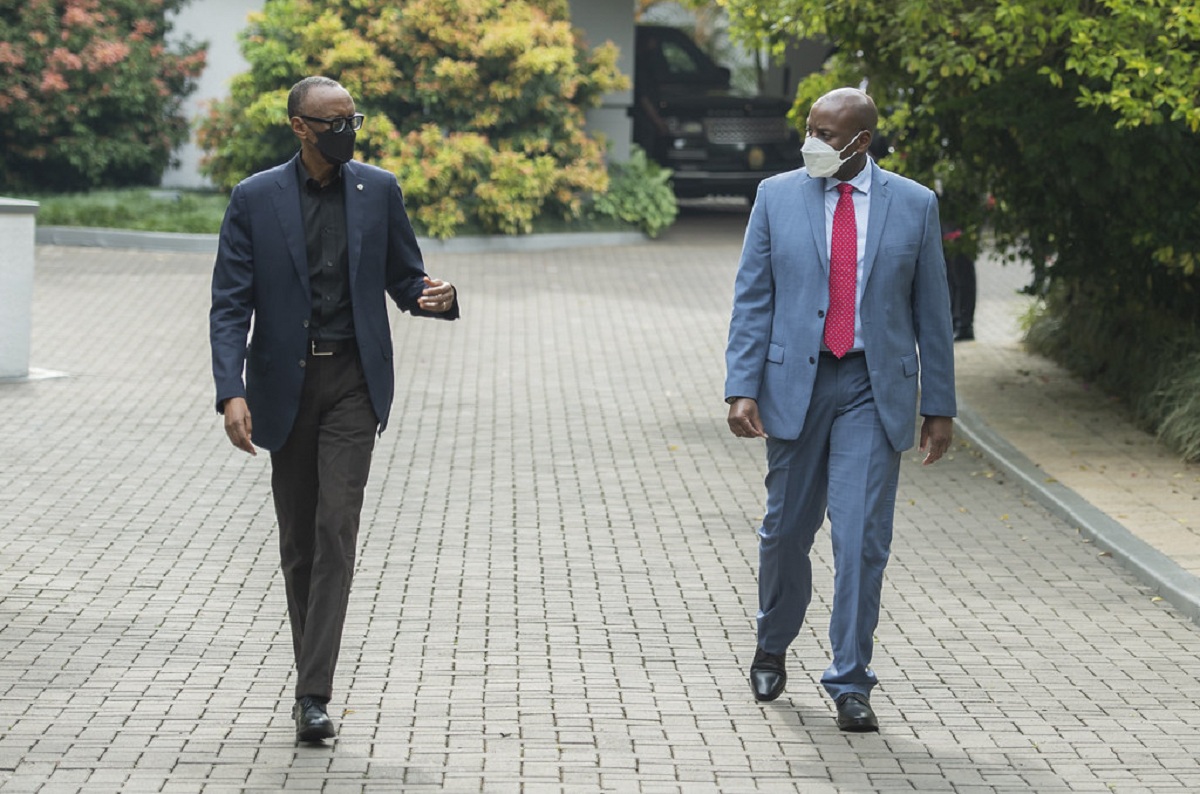 Gen Muhoozi akomeje kugaragaza ubushake bwo gukemura ibibazo by'umubano mubi bimaze igihe hagati y'u Rwanda na Uganda.
