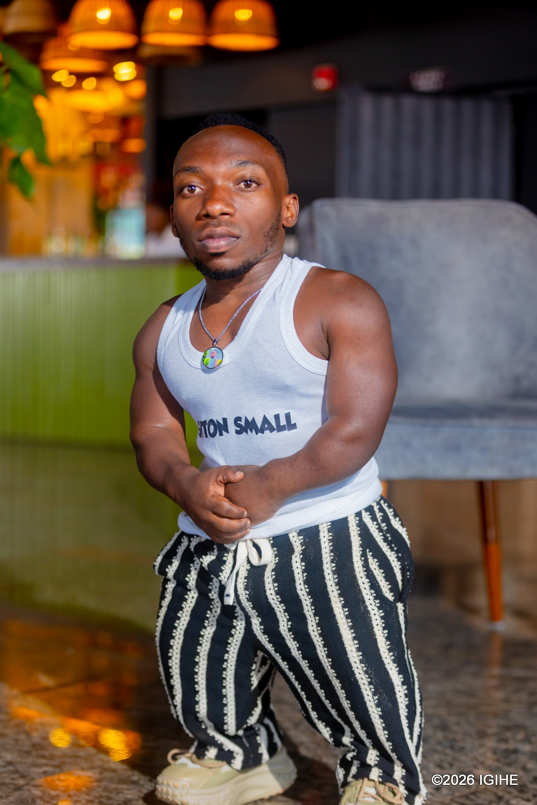 Kagarara ‘Ashton Small’ yirinze kuvuga ku isezerano rye na Ashton Hall bivugwa ko yamutumiye muri Amerika