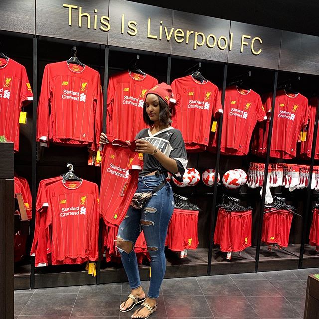 Kate Bashabe ni umufana ukomeye wa Liverpool