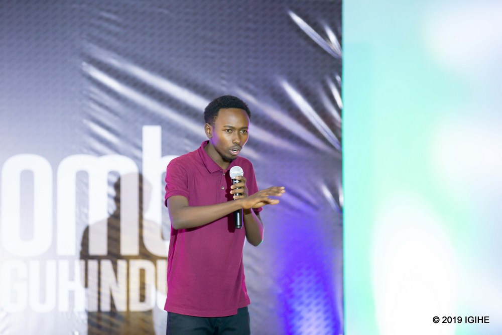 Kefa umwe mu bagize Zuby Comedy uzwiho gusetsa cyane