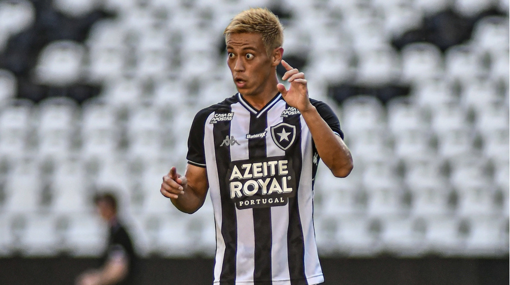 Keisuke Honda yasabye Botafogo guhabwa imodoka idashobora gutoborwa n'amasasu