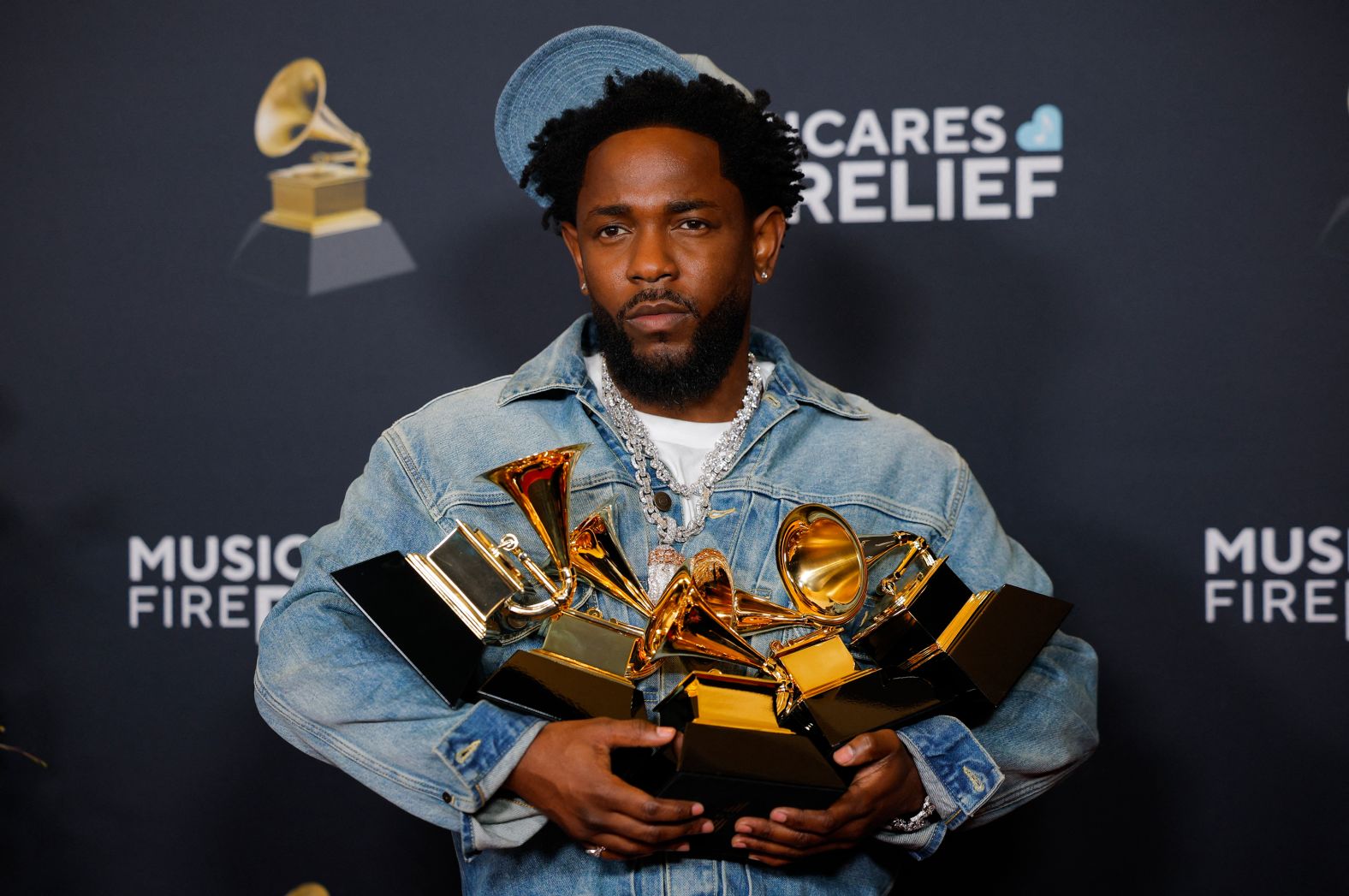 Kendrick Lamar uherutse i Kigali yegukanye ibihembo bine kubera indirimbo ye ‘Not Like Us’