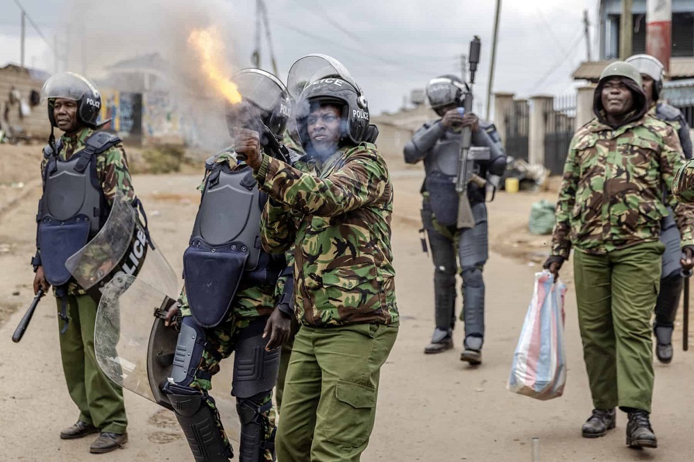 Abapolisi bakomeje gushinjwa gukoresha imbaraga z'umurengera mu guhangana n'abigaragambya muri Kenya