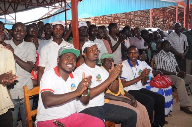 Kizito Mihigo na Ama-G the Black mu gihe Sofia yacurangaga inanga