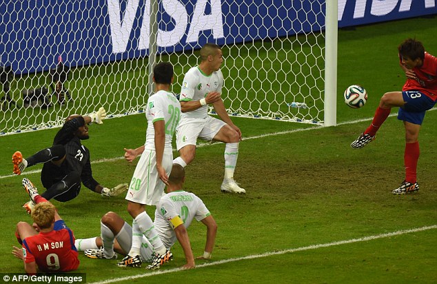 Ja-Cheol Koo yatsinze impozamarira, umukino urangira Algeria itsinze 4-2