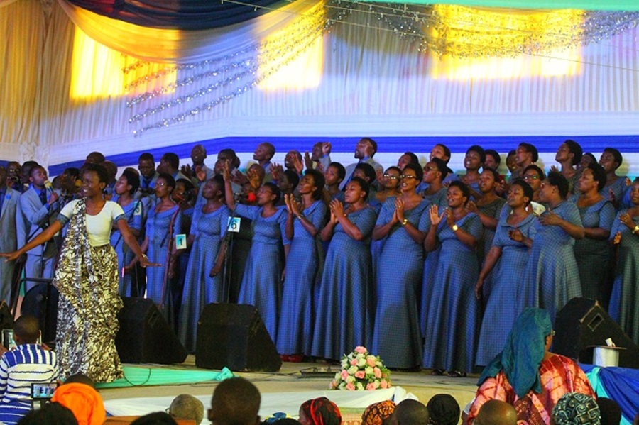 Korali Impuhwe yakoze igiterane cyo kwibuka abaririmbyi baguye mu mpanuka mu myaka 15 ishize