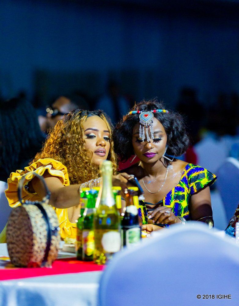 Ku meza Shaddy Boo yari yicayeho hariho ibinyobwa by'amoko yose