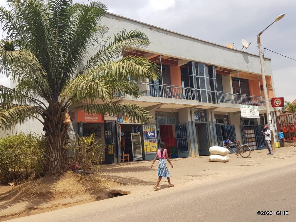 Kuri Bar 5 sur 5 kwa Gaspard ubu hazamutse igorofa