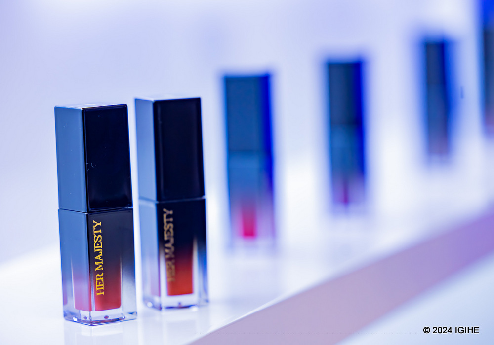 Kuri ubu bafite ubwoko butandukanye bwa lipstick