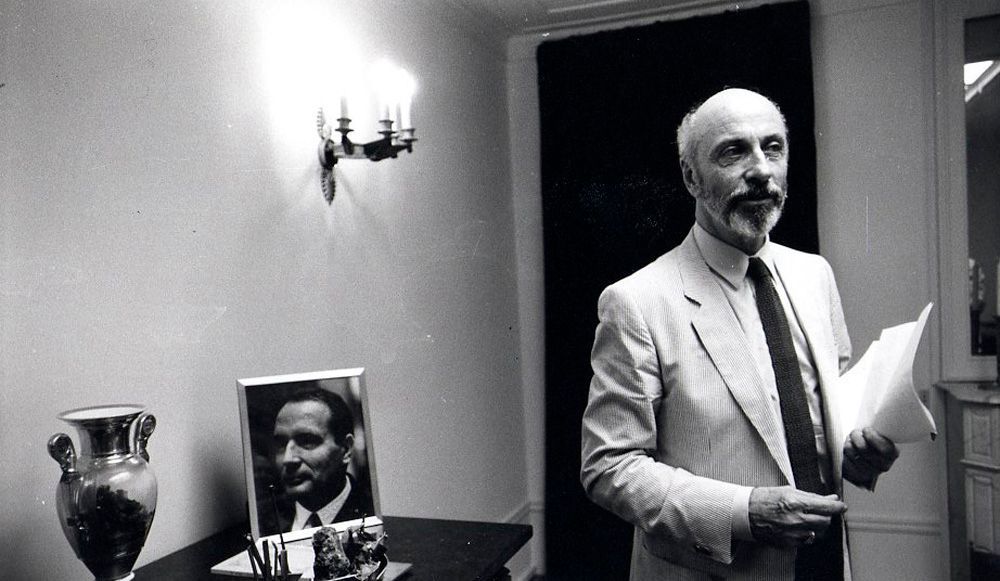François de Grossouvre yari afite umugambi wo kwihimura bya nyabyo ashyira hanze amabanga ya Mitterrand yafataga nk'indashima ashobora kuba arimo n'uruhare rwe muri Jenoside yakorewe Abatutsi