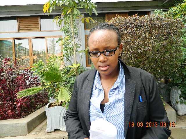 Laura Shemeza umukozi muri EDC Akazi Kanoze