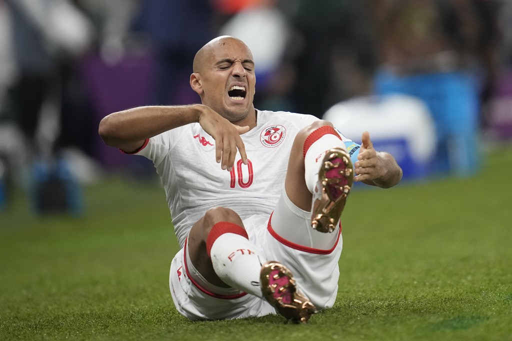 Wahbi Khazri yagize ikibazo cy'imvune yatumye ava mu kibuga