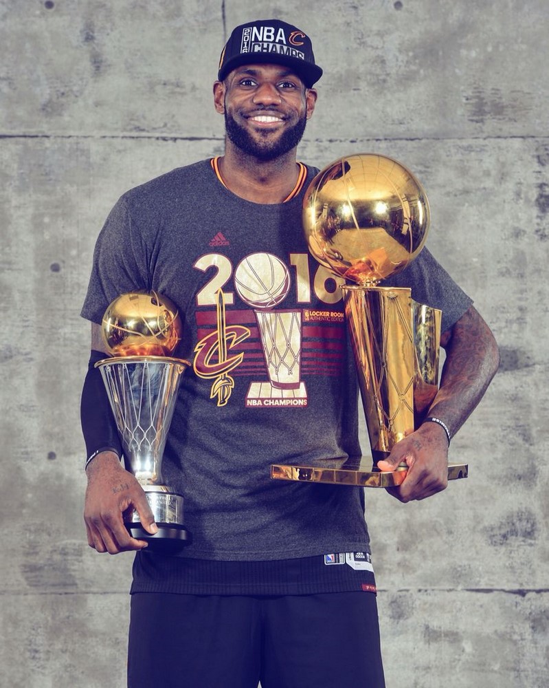 LeBron James yegukanye ibikombe bitandukanye muri Cleveland Cavaliers
