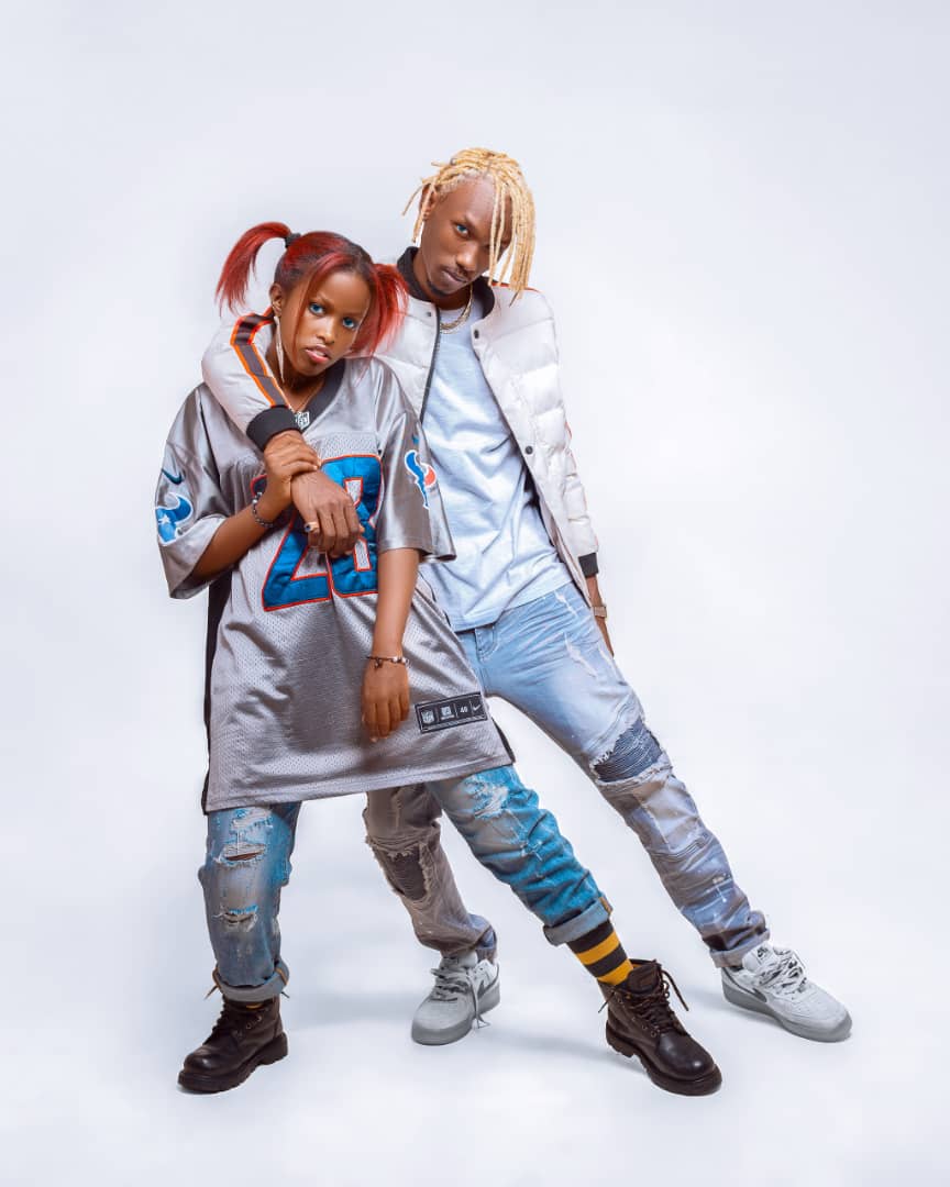 Linda Montez na Derek bafitanye isano ya hafi bakoranye indirimbo nshya bise "Down for you"