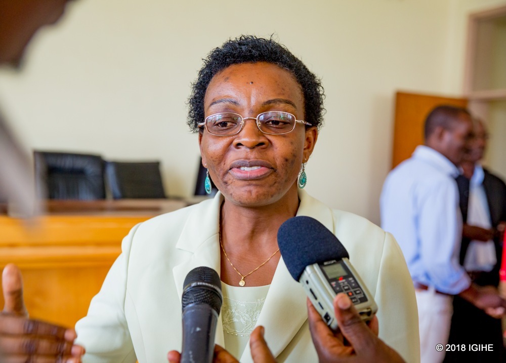 Ingabire yitandukanyije na FDU Inkingi ashinga ishyaka rishya. Abasesenguzi babigaragaje nk'uburyo bwo kuyobya uburari nyuma y'ibikorwa imitwe bifitanye imikoranire imaze iminsi igaragaramo bigamije guhungabanya umutekano w'u Rwanda