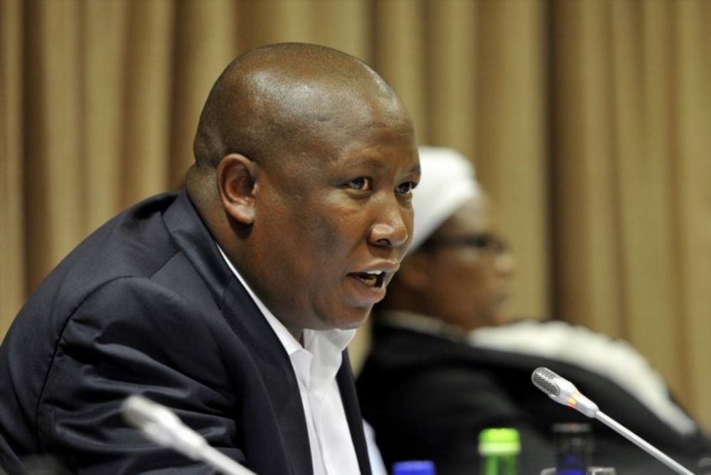 Julius Malema anenga Mandela ko yasize adakemuye ikibazo cy'ubutaka kari ari icy'ingutu