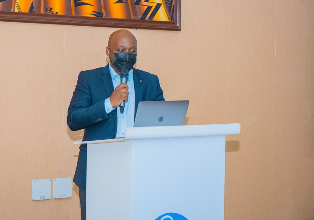 Umuyobozi Mukuru wa REB, Dr Mbarushimana Nelson, yavuze ko iyi gahunda izafasha mu kubona abarimu bakunda umwuga kandi b'abahanga