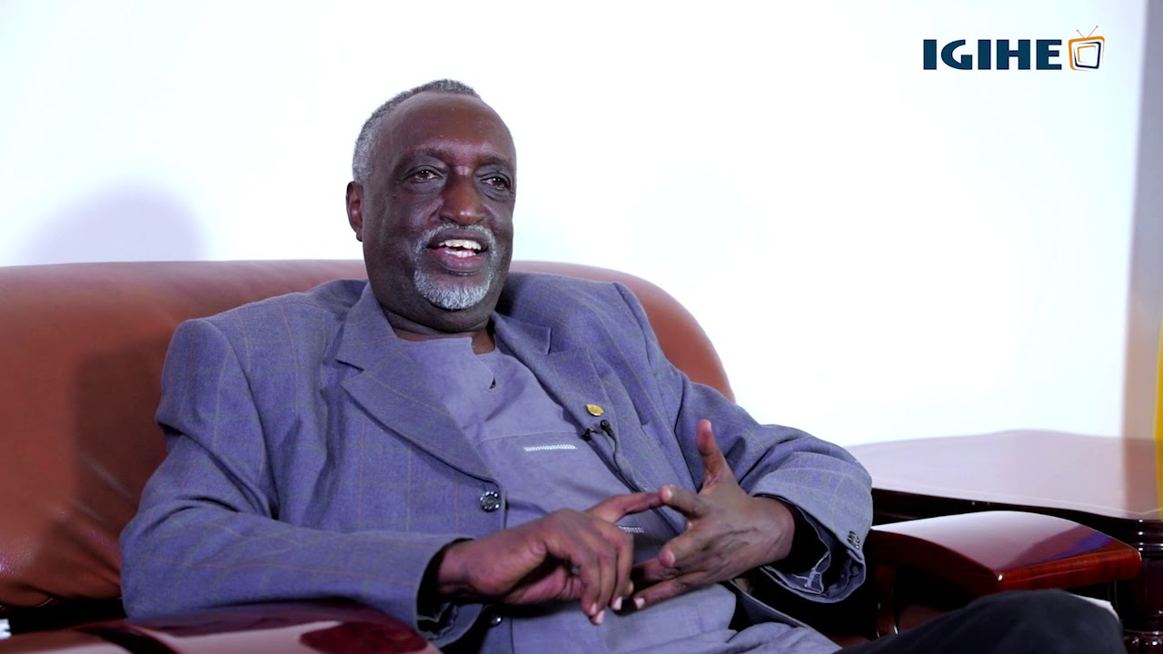 Rutaremara yavuze ko abiyita abatavuga rumwe na Leta aho kuvuga politike zabo nzima, birirwa bashyira imbere ibyo kuvuga uwo bashaka gukuraho mu gihugu