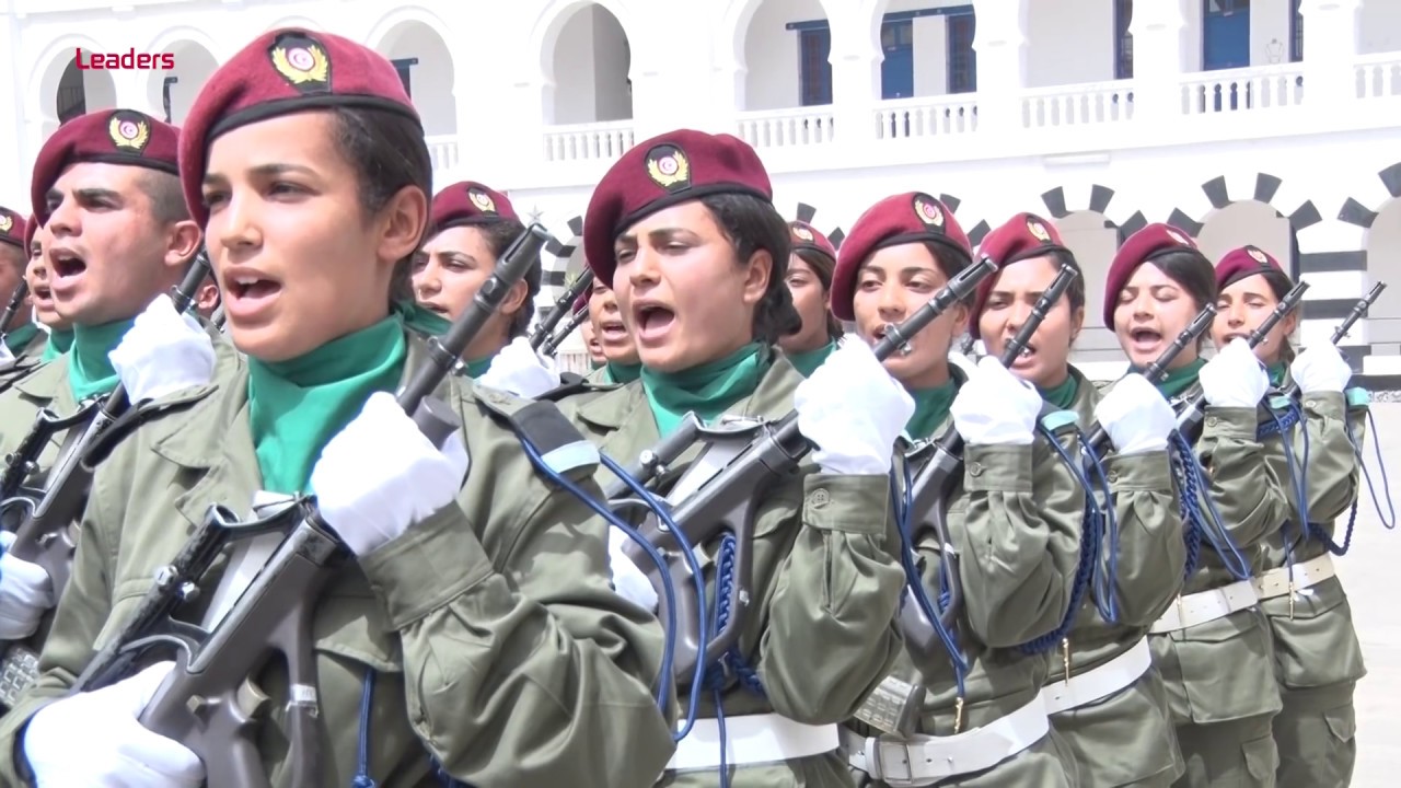 Kuri ubu kujya mu gisirikare cya Tunisia ku bagore n'abakobwa bigiye kuba itegeko nkuko bimeze ku bagabo