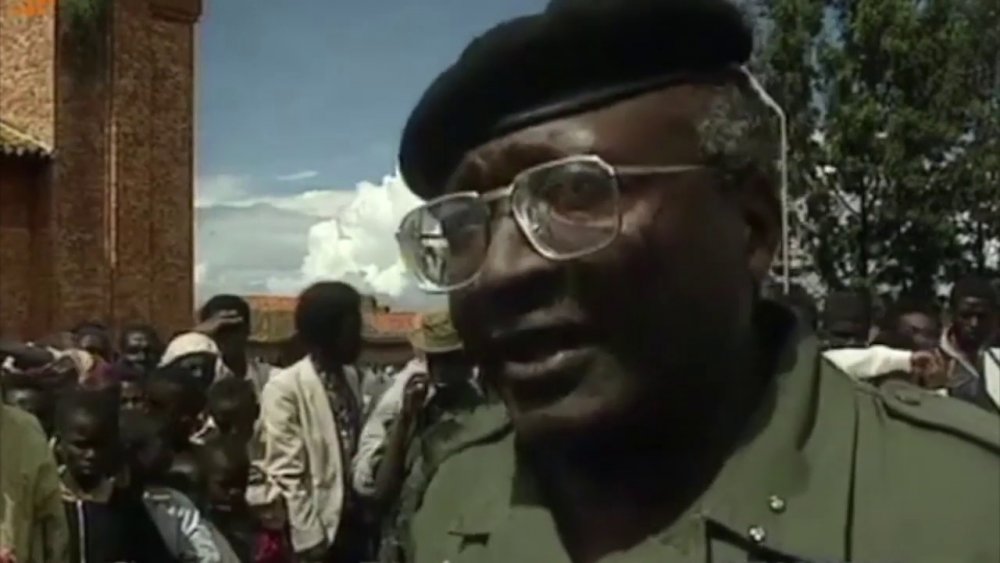 Lizinde yakatiwe urwo gupfa, nyuma ahabwa gufungwa burundu afungurwa mu gitero cy'Inkotanyi mu 1991