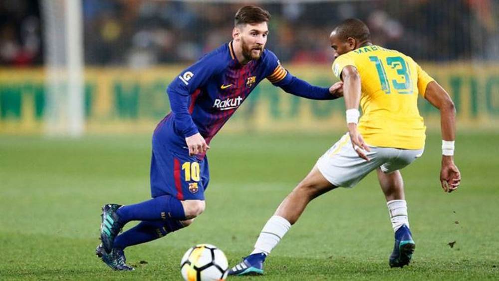Mu 2018 ni bwo ibihangange birimo Lionel Messi byari kumwe na FC Barcelona mu mukino wa gicuti wayihuje na Mamelodi Sundowns kuri FNB Stadium