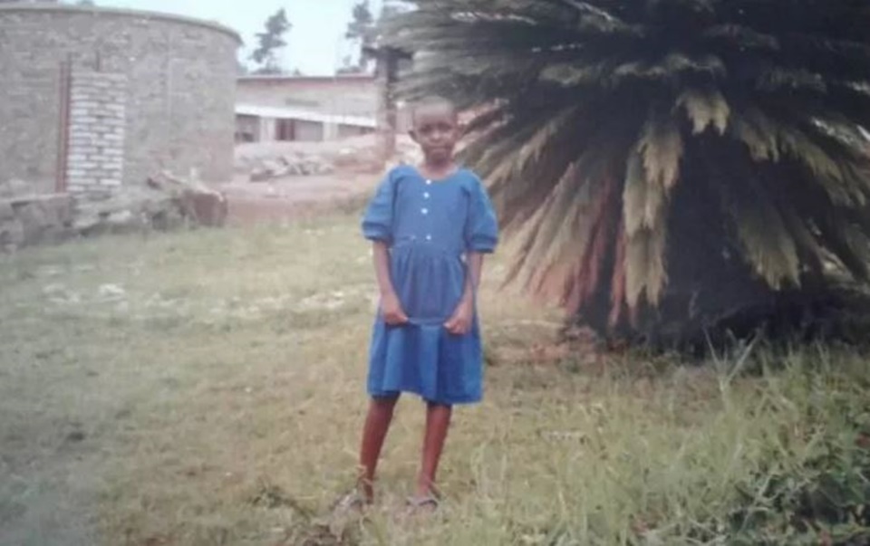 Miss Uwimana Jeannette ni imfura mu muryango w'abana barindwi
