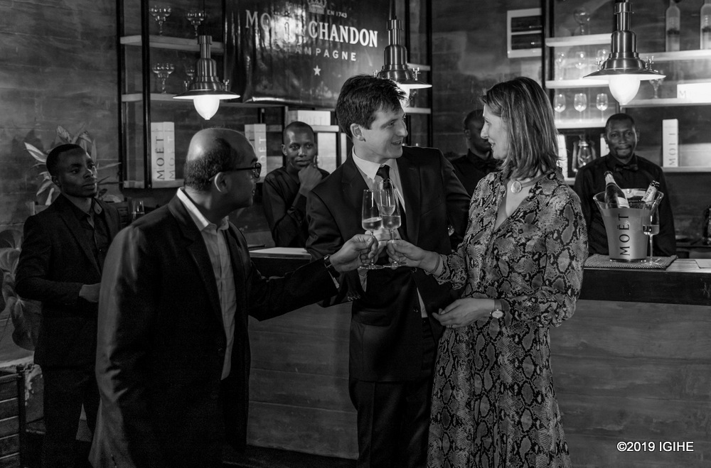 Moët& Chandon ituma abantu barushaho kumenyana no gusabana