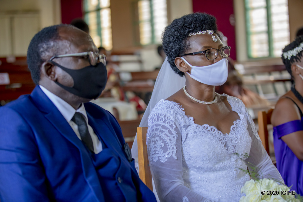 Ku myaka 63 Bushayija Pascal yakoze ubukwe bw’agatangaza na Kanakuze Eugénie nyuma y’imyaka 19 ishize umugore we wa mbere babyaranye abana babiri b’abakobwa yitabye Imana