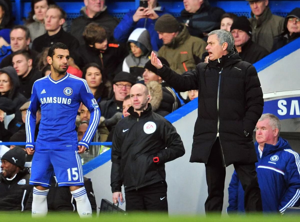 Ubwo yatozwaga na José Mourinho muri Chelsea, Mohamed Salah ntiyabanzaga mu kibuga byatumye afata umwanzuro wo kuyivamo