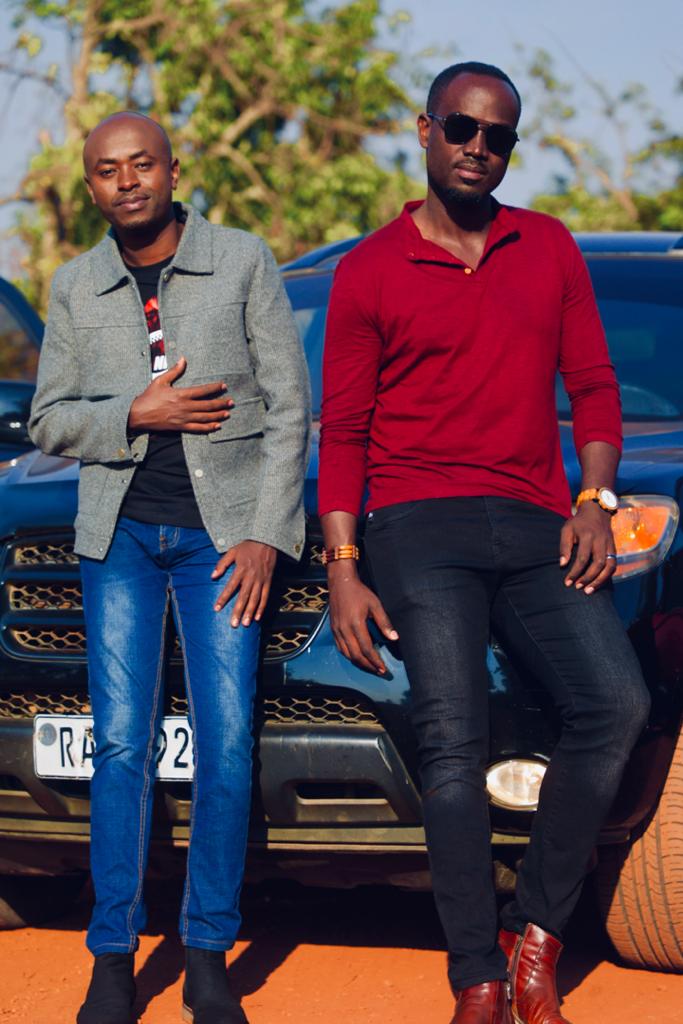 Patient Bizimana na Munyaneza Tom bakoranye indirimbo bise "Shira impumu"