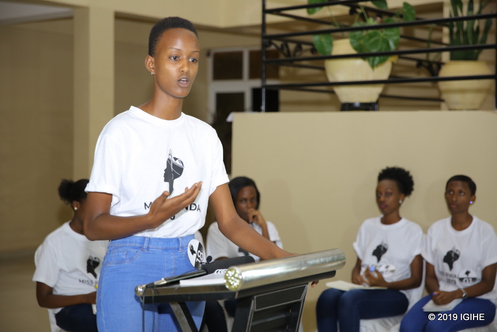 Murebwayire Irene ari kuvuga ku kibazo yahisemo kuganiraho