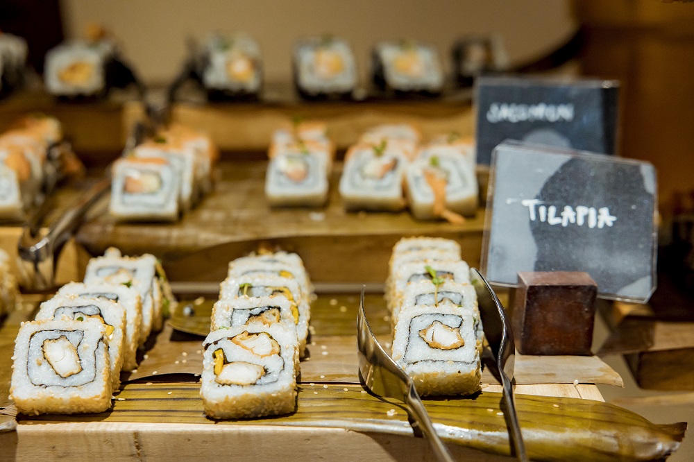 Muri Radisson Blu Hotel haboneka amoko 12 ya Sushi