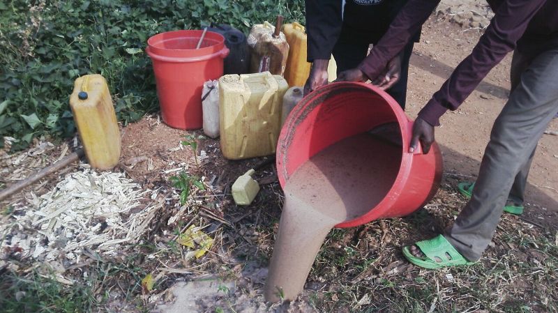 Polisi y'igihugu ikorera mu karere ka Nyamasheke yamennye litiro 2850 z’inzoga z’inkorano