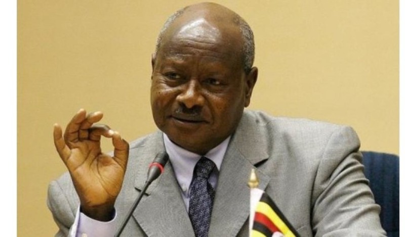 Perezida wa Uganda, Yoweri Kaguta Museveni yagaragaje inkomoko y'intambara z'urudaca zikomeje kwibasira akarere