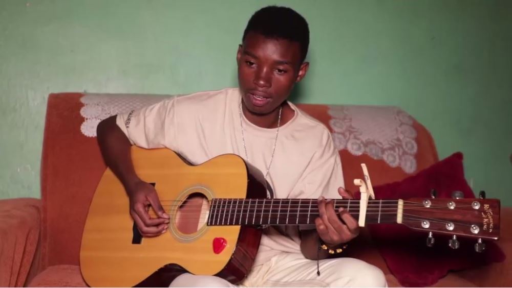 Nkurunziza God umuhungu wa Ngabonziza Augustin uzwi cyane mu ndirimbo "Ansila"