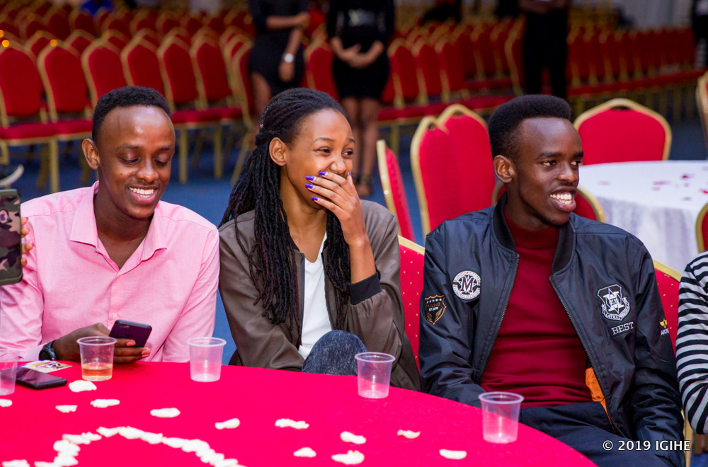 Nubwo abantu bari bake cyane basetse biratinda