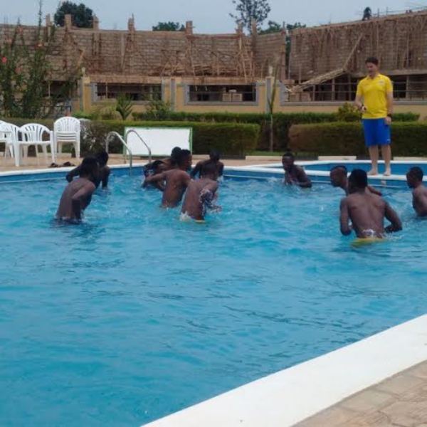 Umutoza yari abari hafi