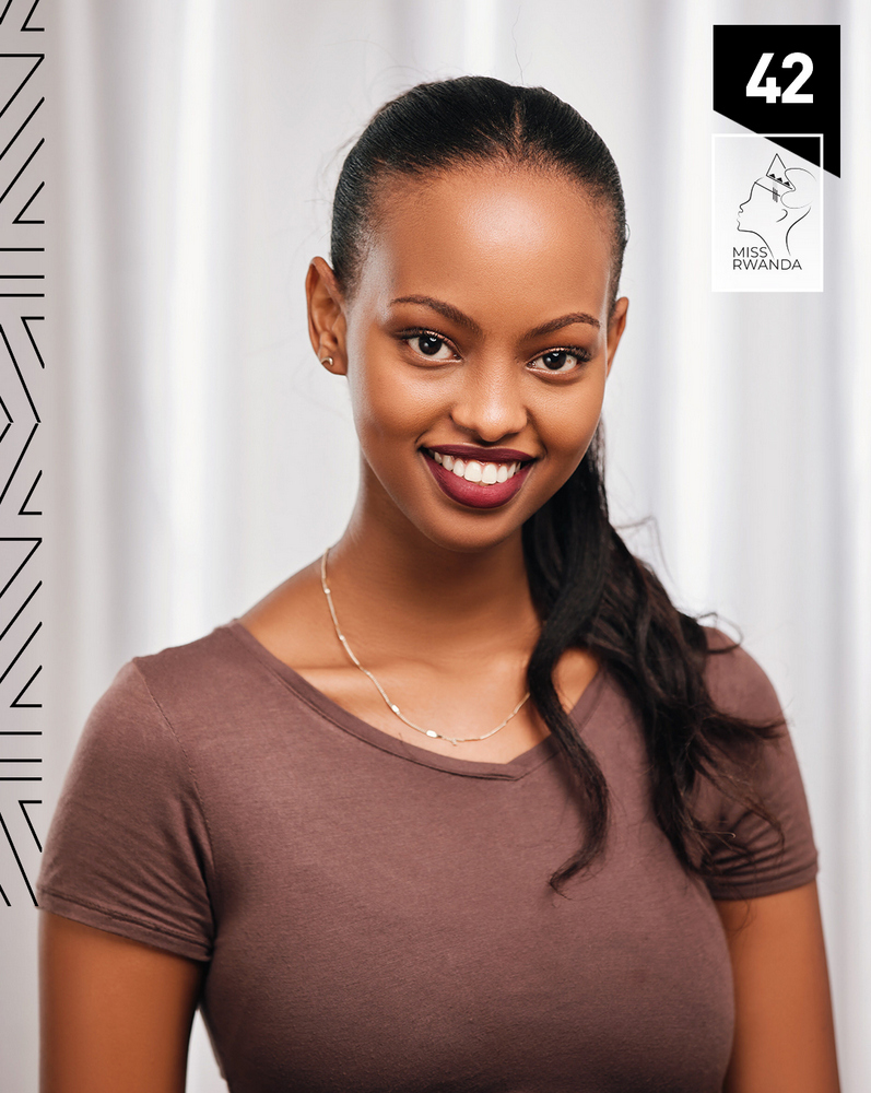 Ndahiro Mugabekazi Queen afite nimero 42