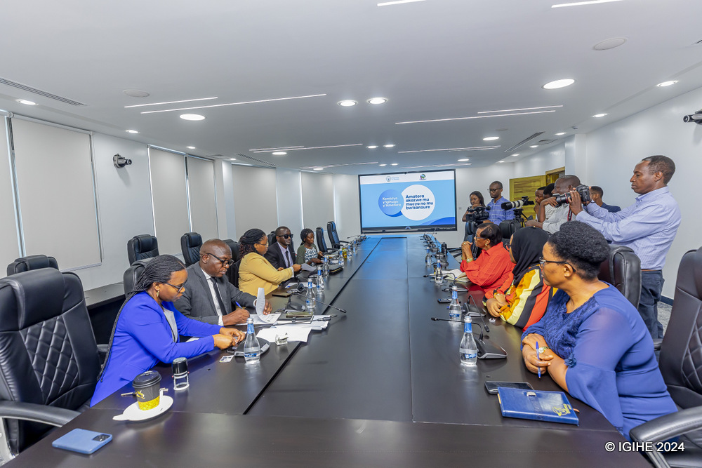 NEC ikomeje kwakira abantu bashaka kuba abakandida