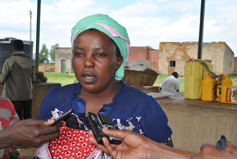 Nyirandamutsa avuga ko hari abana b'abakobwa batemera guhanwa n'ababyeyi babo