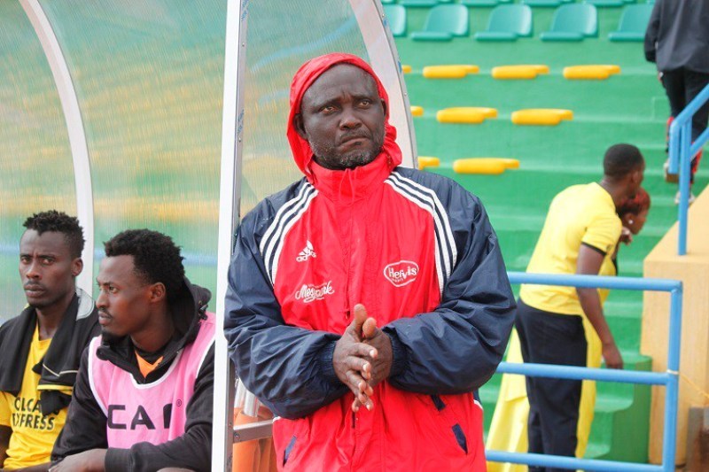 Umutoza Okoko Godefroid nta cyizere cyo gukomeza gutoza Mukura VS
