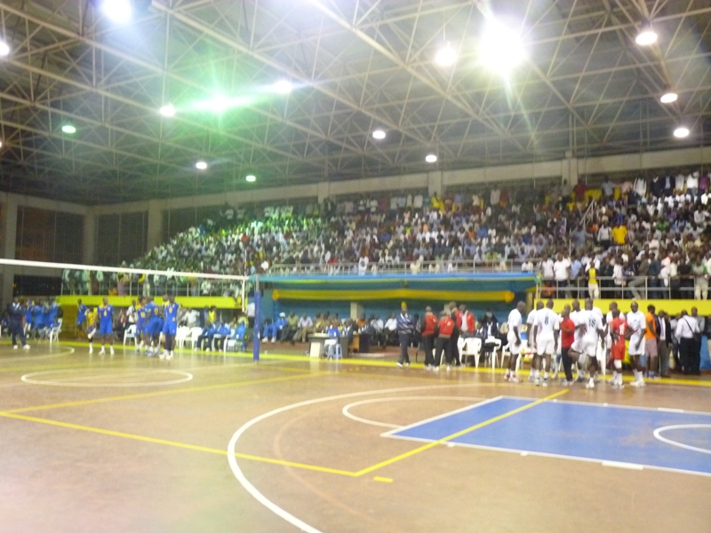 u Rwanda rwatsinze Kenya seti 3-2 babona itike y'imikino nyafurika izabera muri Congo Brazzaville