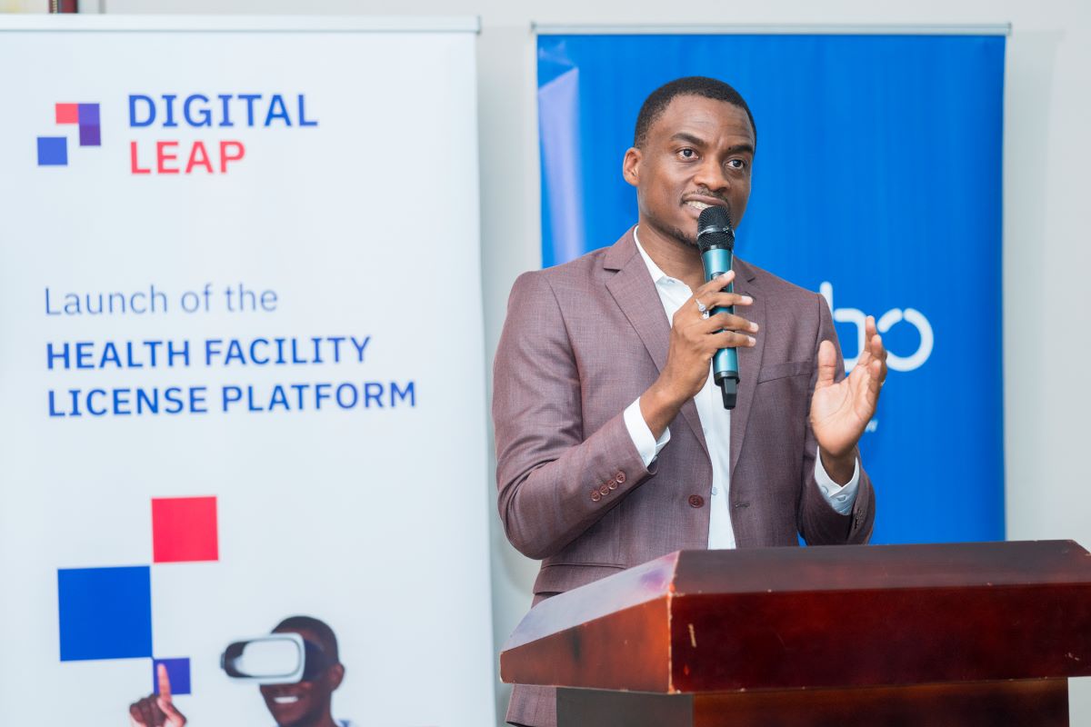 Umuyobozi ushinzwe ibikorwa na serivisi mu Irembo, Patrick Ndjientcheu yavuze ko iki kigo kiri gushyira imbaraga mu ikoranabuhanga ryizewe ry’urwego rw’ubuzima mu rwego gufasha mu kwita ku buzima bw’Abaturarwanda