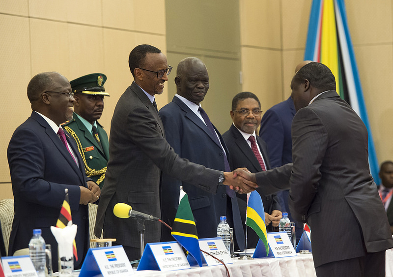 Perezida Kagame yifurije Bazivamo imirimo mishya myiza
