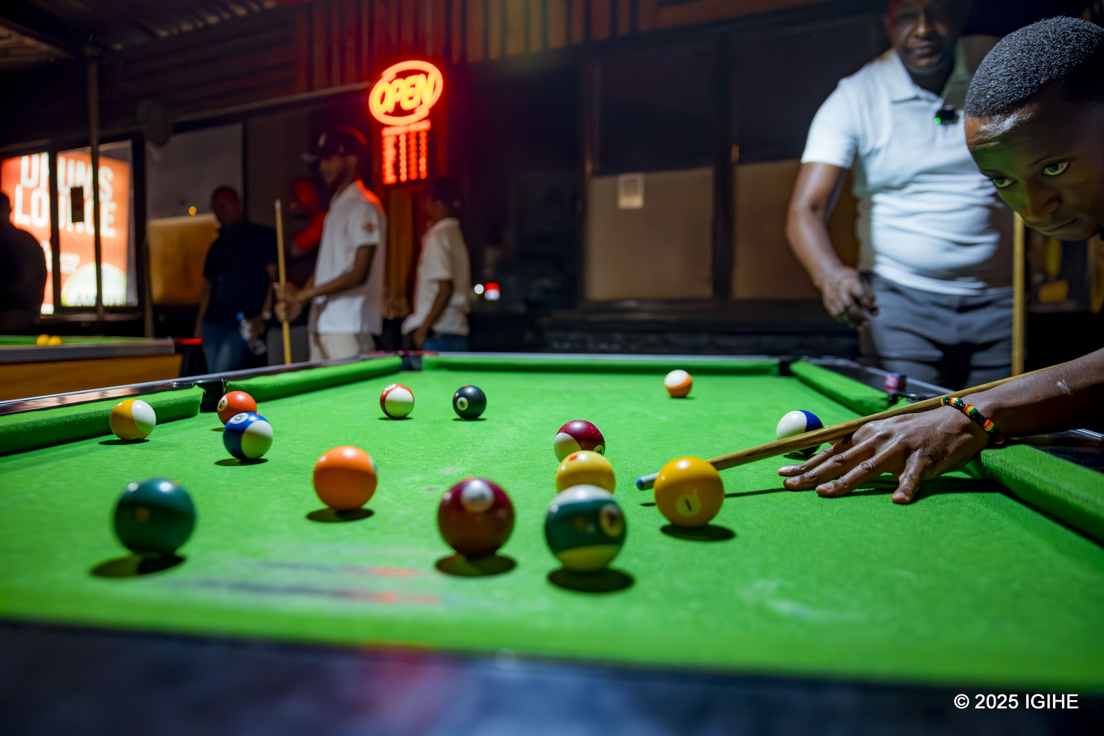 Uko ibinyejana byagiye bikurikirana, umukino wa Billiard na wo wagiye ukura