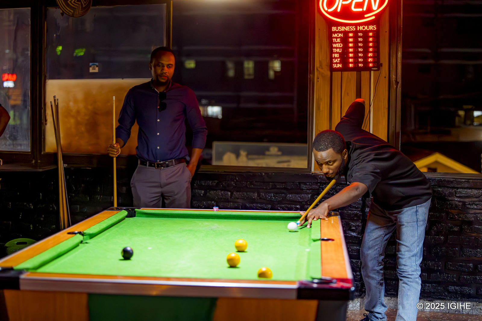 Benshi mu bakina Billiard baryoherwa no guhora bakina