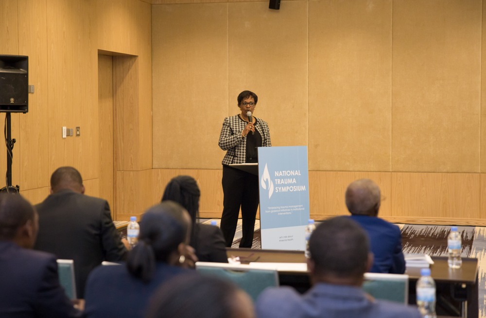Dr Kayiteshonga Yvonne yagaragaje ko hagikenewe imbaraga mu kwita ku bibazo by'abafite ihungabana