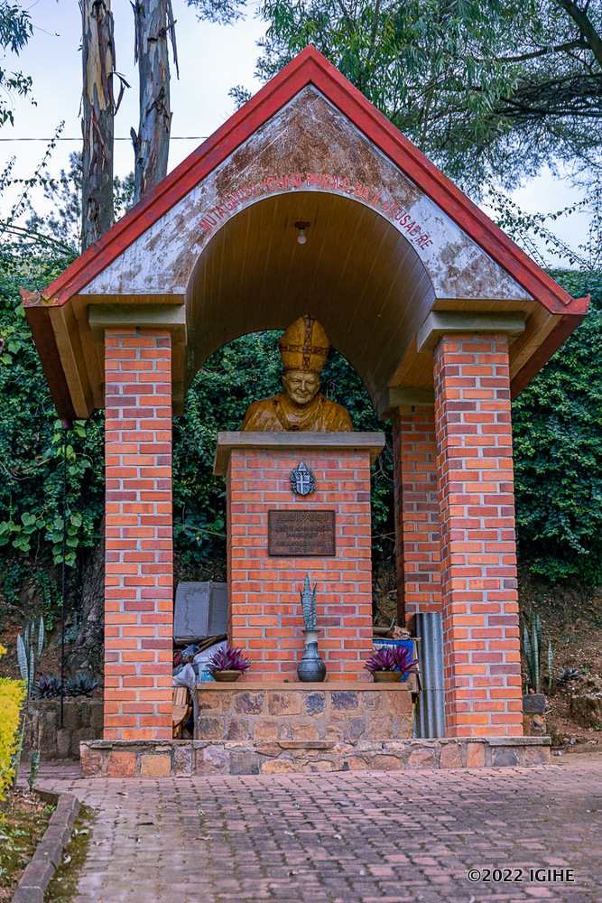 Kiliziya Gatolika irateganya kubaka Chapelle muri aka gace