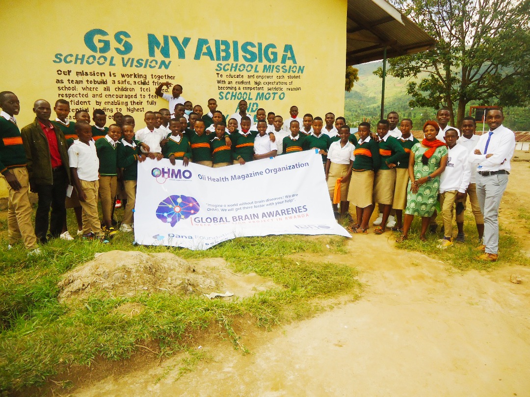 Binyuze mu muryango OHMO, Uwishema yatangiye gutanga amahugurwa ku buzima bwo mu mutwe muri GS Nyabisiga